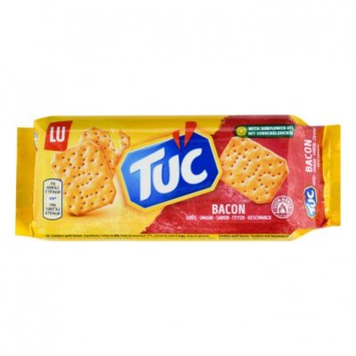LU Tuc crackers bacon
