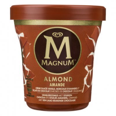 Magnum Pint almond